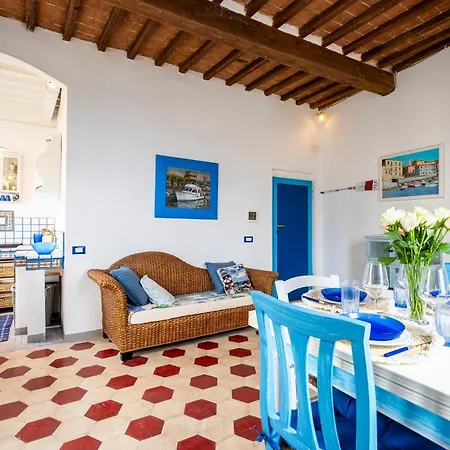 Sea View In The Heart Of Apartment