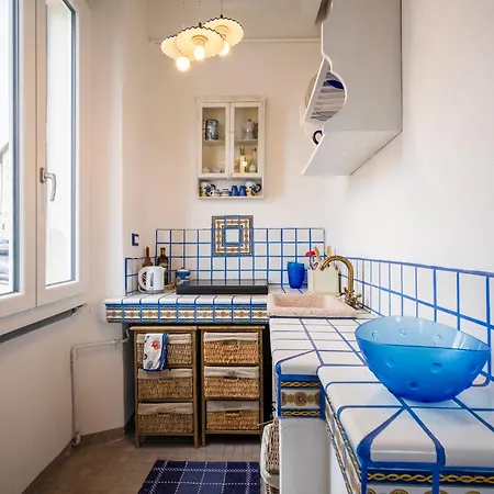 Sea View In The Heart Of Apartment Piombino